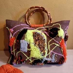 Tufted bag: Pollock meets yarn